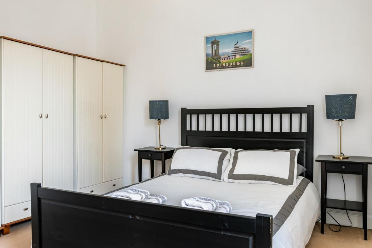Amazing Apartments - Dalgety St - Near Holyrood Edinburg Exteriör bild