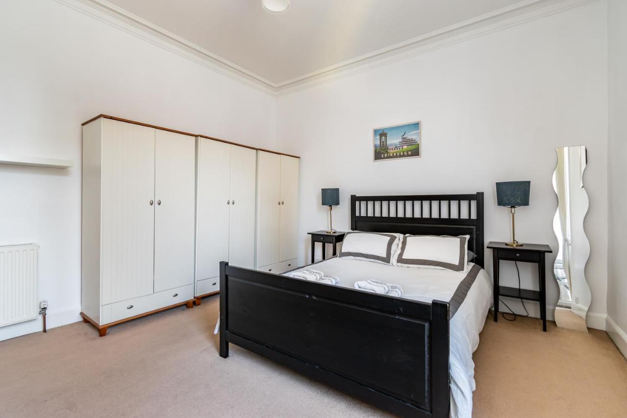 Amazing Apartments - Dalgety St - Near Holyrood Edinburg Exteriör bild